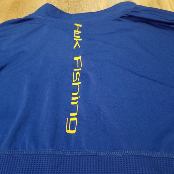 💘 Huk Blue 1/4 Zip Fishing Shirt - Picture 4 of 6